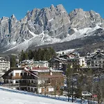 Villa Casanova - Gruppo Stay